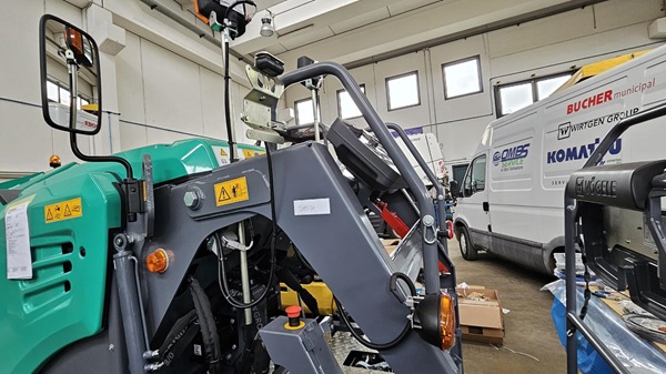 OMBS Service di Boi Salvatore- OFFICINA MECCANICA VEICOLI INDUSTRIALI A CAGLIARI E IN SARDEGNA - Bucher Municipal, Wirtgen Group JOHN DEERE, Komatsu