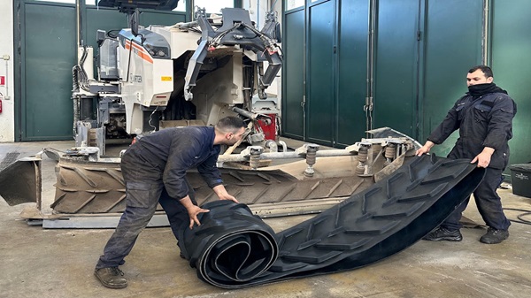 OMBS Service di Boi Salvatore- OFFICINA MECCANICA VEICOLI INDUSTRIALI A CAGLIARI E IN SARDEGNA - Bucher Municipal, Wirtgen Group JOHN DEERE, Komatsu