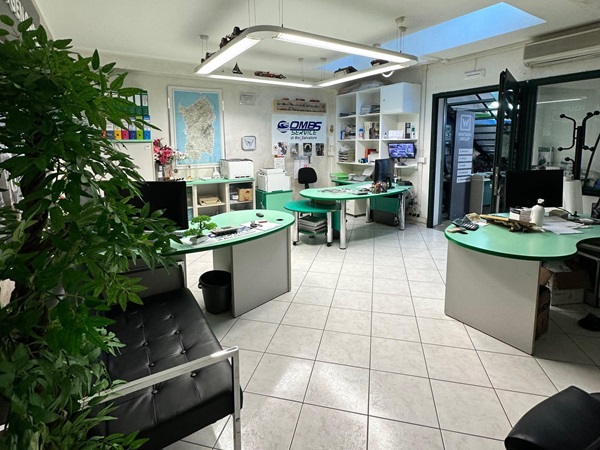 OMBS Service di Boi Salvatore- OFFICINA MECCANICA VEICOLI INDUSTRIALI A CAGLIARI E IN SARDEGNA - Bucher Municipal, Wirtgen Group JOHN DEERE, Komatsu